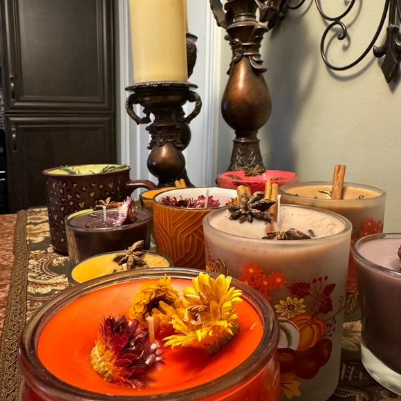 Homemade soy wax candles u customize..I make them! - Picture 9 of 13